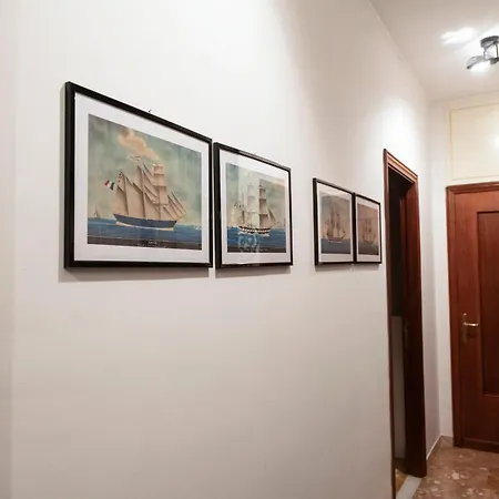 232b - A Casa Di Rita, Centro Citta, 150metri Dalla E Dal Mare Apartamento *