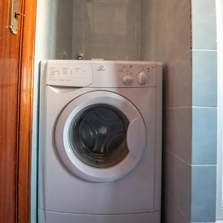 232b - A Casa Di Rita, Centro Citta, 150metri Dalla E Dal Mare Apartamento *