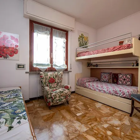 232b - A Casa Di Rita, Centro Citta, 150metri Dalla E Dal Mare Apartamento