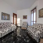 Daire 232b - A Casa Di Rita, Centro Citta, 150metri Dalla E Dal Mare *