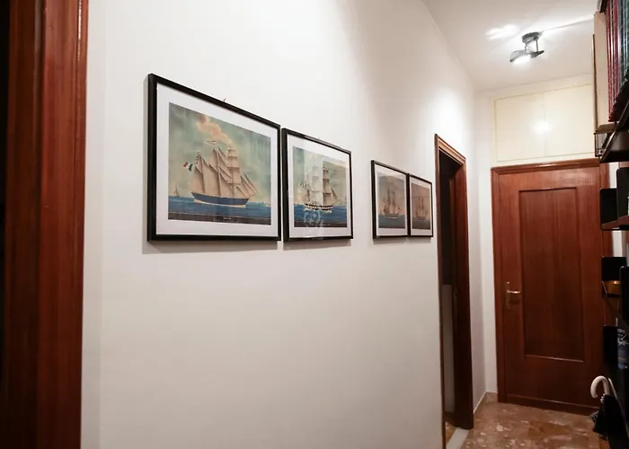 232b - A Casa Di Rita, Centro Citta, 150metri Dalla E Dal Mare Lägenhet *