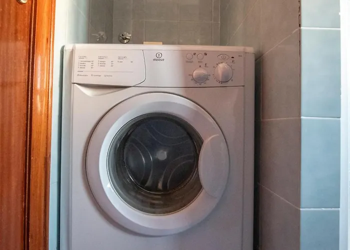 232b - A Casa Di Rita, Centro Citta, 150metri Dalla E Dal Mare Lägenhet *